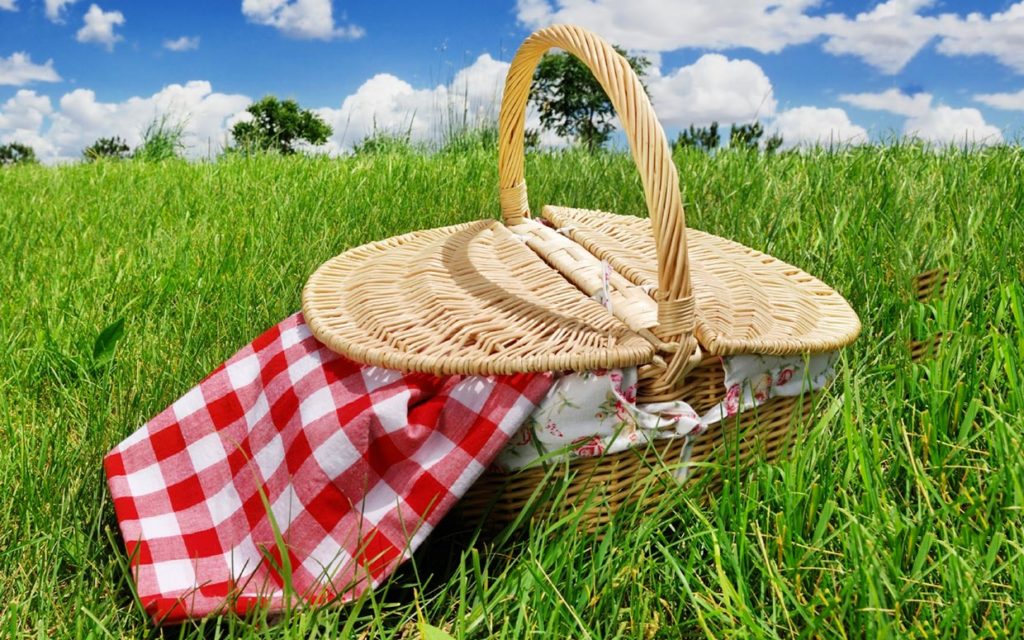 picnic basket